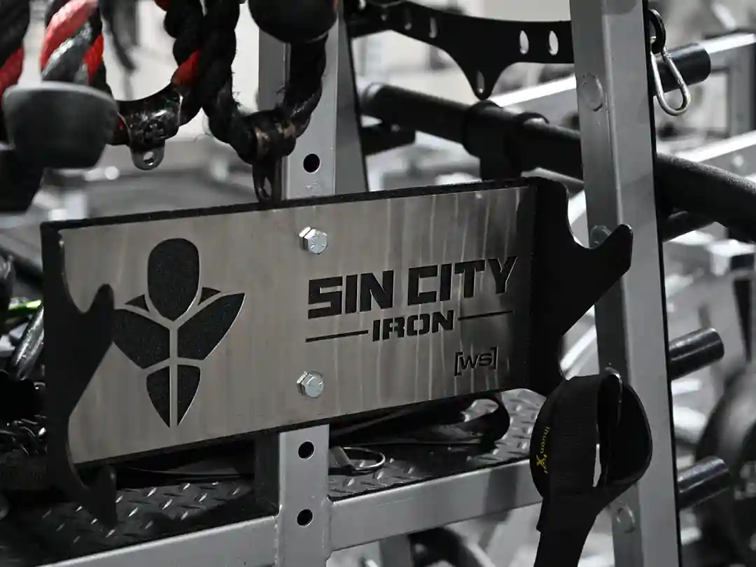 sin-city-iron-about-gallery5